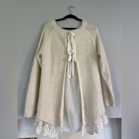A Reve Oversized Sweater | Size Medium/Large - Picture 8 of 15